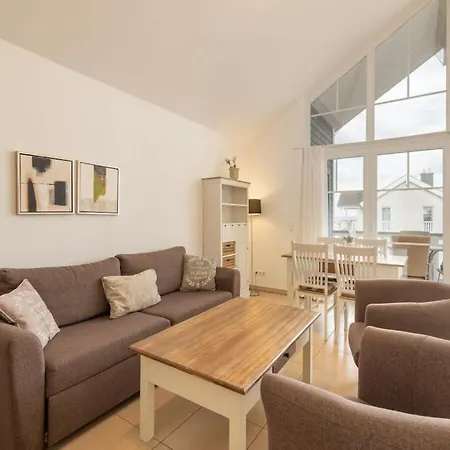 With 1 Bedroom Semesterbostad